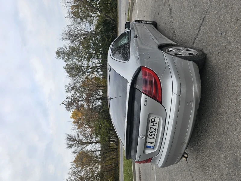 Mercedes-Benz C 220, снимка 4 - Автомобили и джипове - 47779514