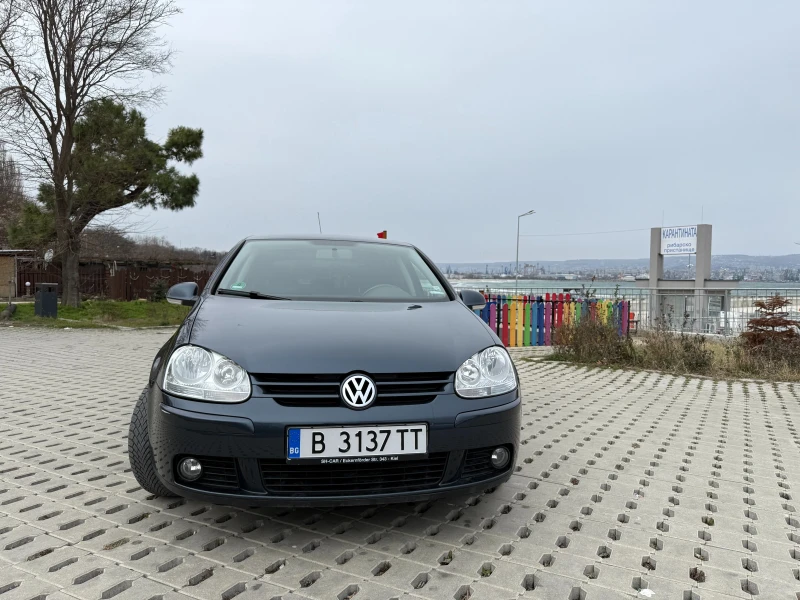 VW Golf 5, снимка 1 - Автомобили и джипове - 48771569