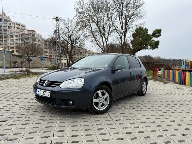 VW Golf 5, снимка 2 - Автомобили и джипове - 48771569