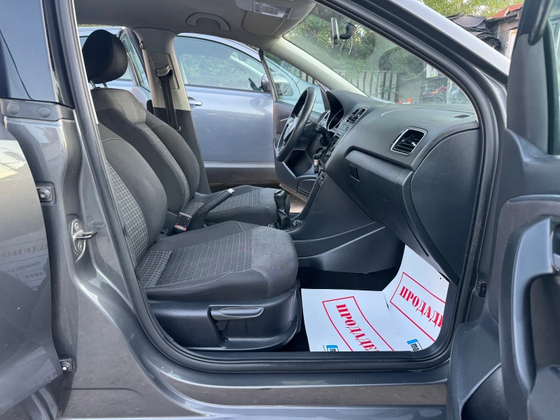 VW Polo 1.4TDi 75HP KLIMATIK NAVI FACE 2017G EURO 6 NOVA, снимка 15 - Автомобили и джипове - 52441812