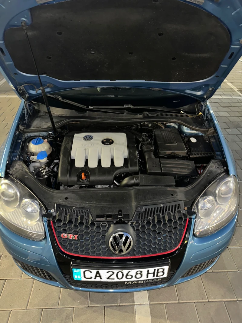 VW Golf, снимка 14 - Автомобили и джипове - 52338110