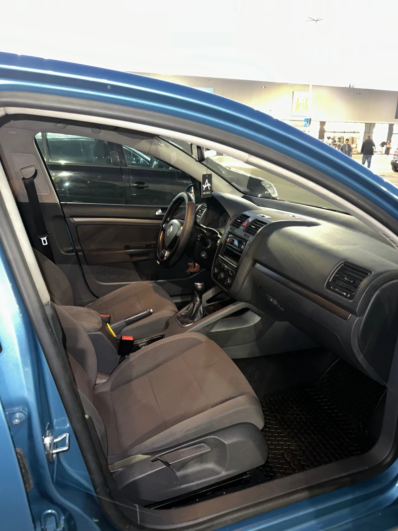 VW Golf, снимка 12 - Автомобили и джипове - 52338110