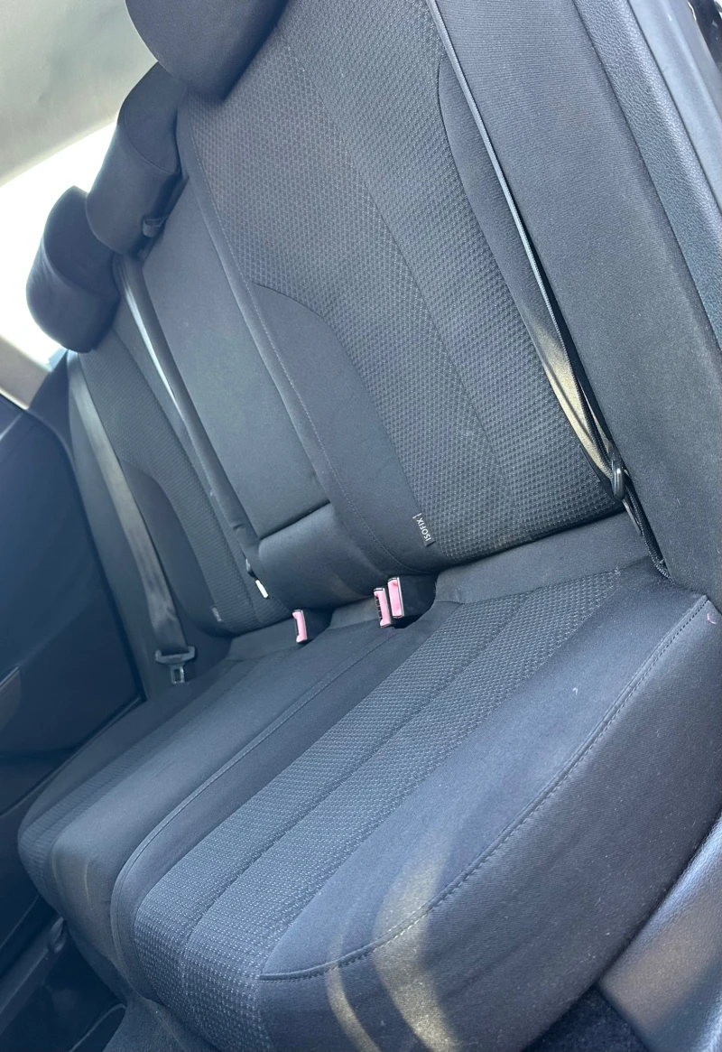 VW Passat 1.9 TDI * НАВИ* КАМЕРА* , снимка 13 - Автомобили и джипове - 52501270