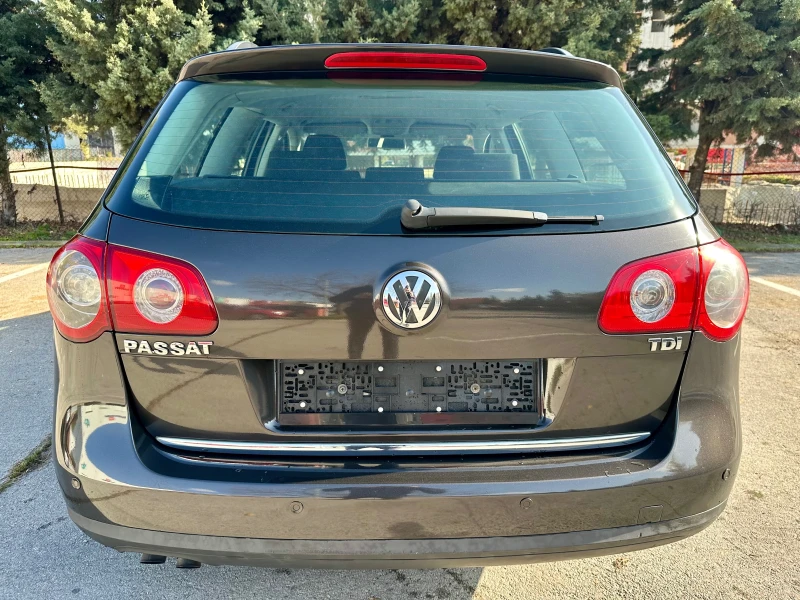 VW Passat 1.9 TDI * НАВИ* КАМЕРА* , снимка 7 - Автомобили и джипове - 52501270