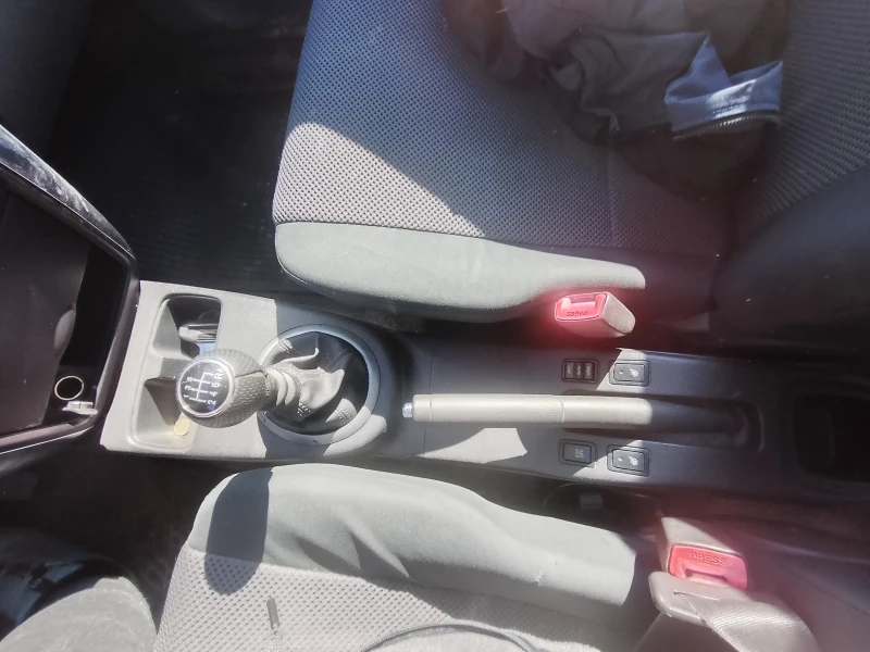 Suzuki SX4, снимка 10 - Автомобили и джипове - 52555228