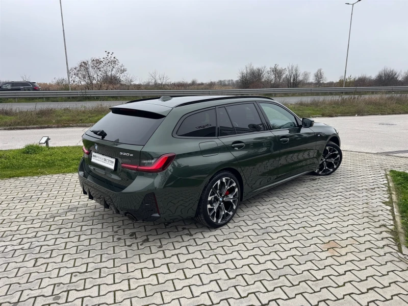 BMW 330 e xDrive Touring, снимка 2 - Автомобили и джипове - 52928189