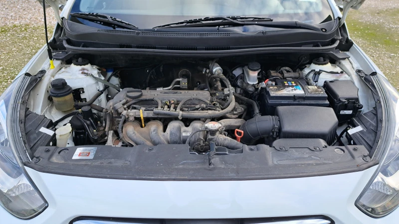 Hyundai I30 SOLARIS-1.6i/АВТОМАТИК/ГАЗОВ ИНЖЕКЦИОН , снимка 16 - Автомобили и джипове - 53082978