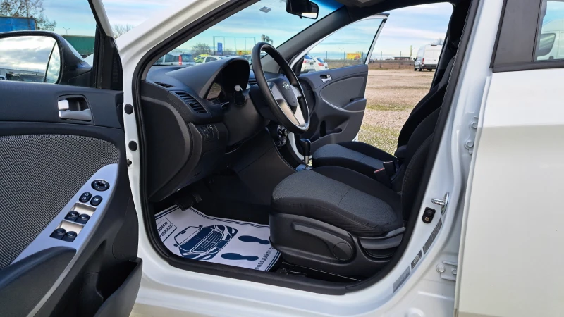 Hyundai I30 SOLARIS-1.6i/АВТОМАТИК/ГАЗОВ ИНЖЕКЦИОН , снимка 8 - Автомобили и джипове - 53082978