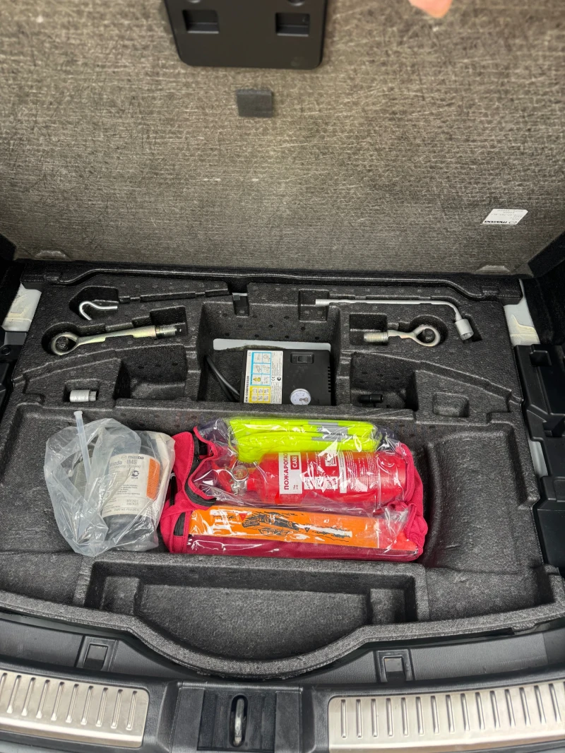 Mazda 6 ULTIMATE SKYACTIV, снимка 13 - Автомобили и джипове - 53561367