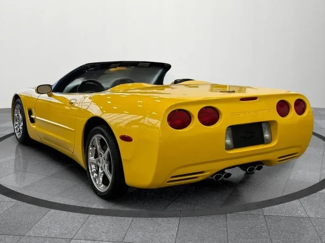 Chevrolet Corvette * Convertible* АвтоКредит * (ЦЕНА ДО БГ), снимка 3 - Автомобили и джипове - 55037096