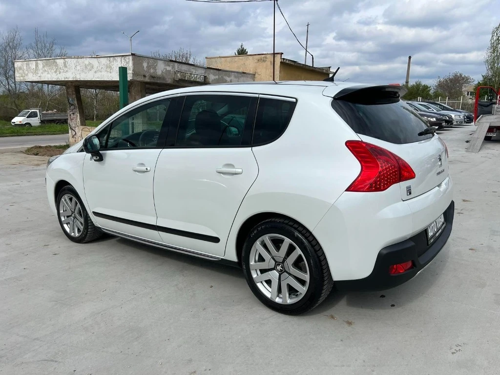 Peugeot 3008 2.0-HDI-163-КОНЯ-4X4-АВТОМАТИК-HYBRID - изображение 6