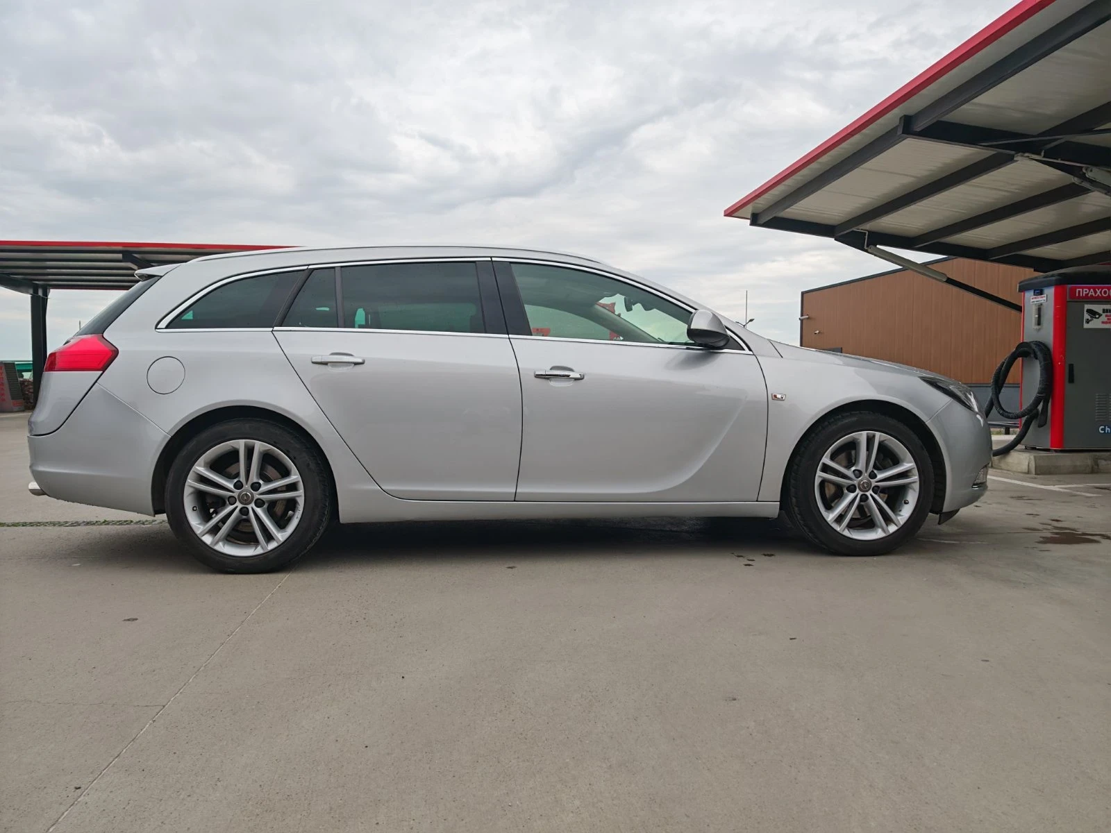Opel Insignia Bi Turbo, 4x4 - изображение 3