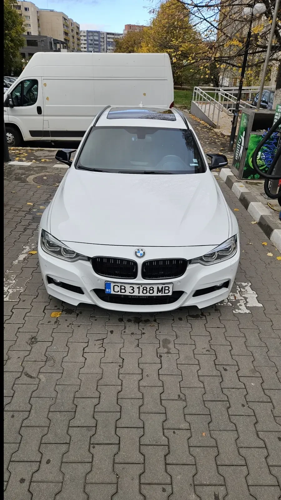 BMW 320 BMW 320d xDrive M-pack - изображение 4