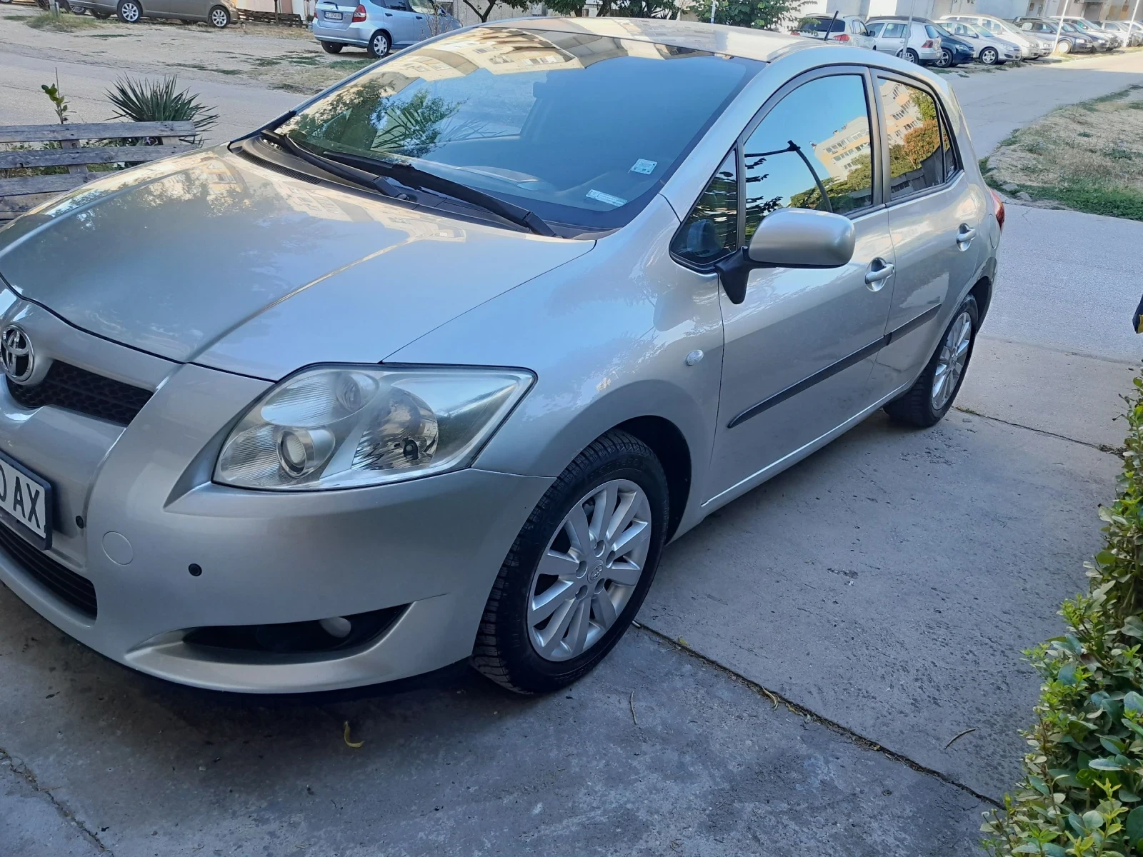 Toyota Auris 1.6 - изображение 3
