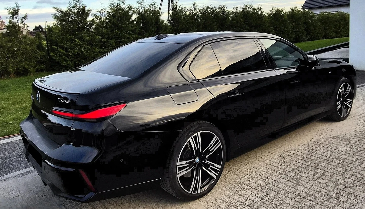 BMW 740 M-Sport xDrive - изображение 3