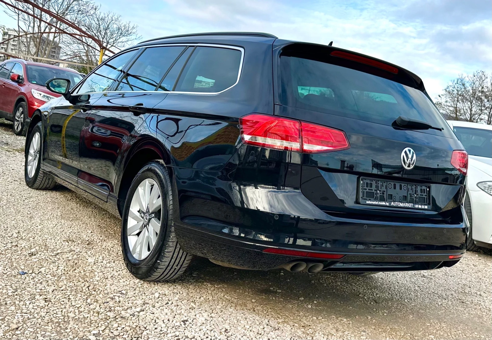 VW Passat 2.0TDI 190HP 4-Motion Keyless Go Automatic | Mobile.bg   7