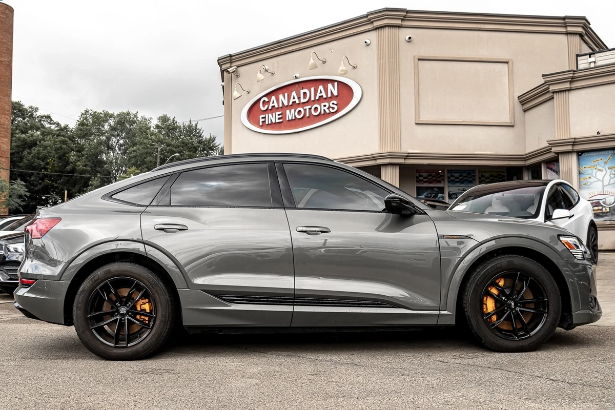 Audi E-Tron CARFAX* АВТОФИНАНСИРАНЕ* БЕЗ ПЪРВОНАЧАЛНА ВНОСКА*  - изображение 3