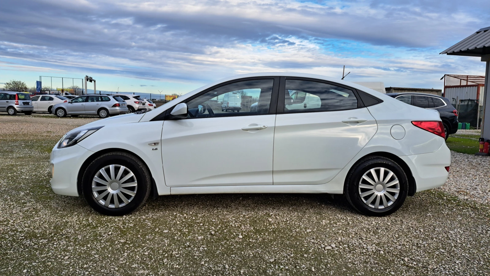 Hyundai I30 SOLARIS-1.6i/АВТОМАТИК/ГАЗОВ ИНЖЕКЦИОН  - изображение 6