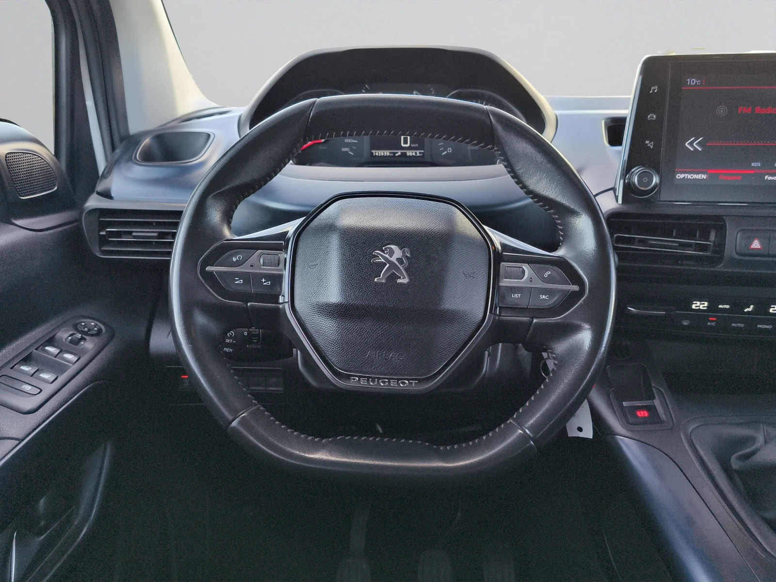 Peugeot Rifter ALLURE 1.5 BlueHDI 102 BVM5 STT E6//1908R15 - изображение 10