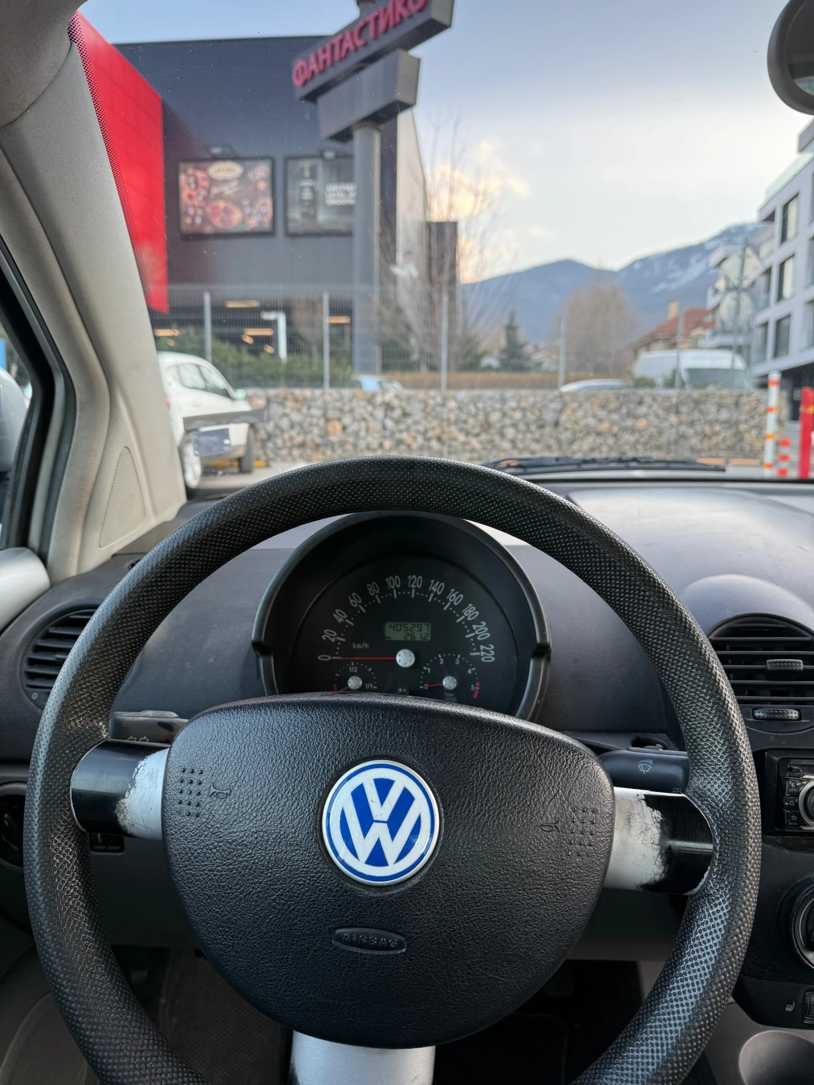VW New beetle 1.9 TDI 90 к. с., снимка 11 - Автомобили и джипове - 53850002