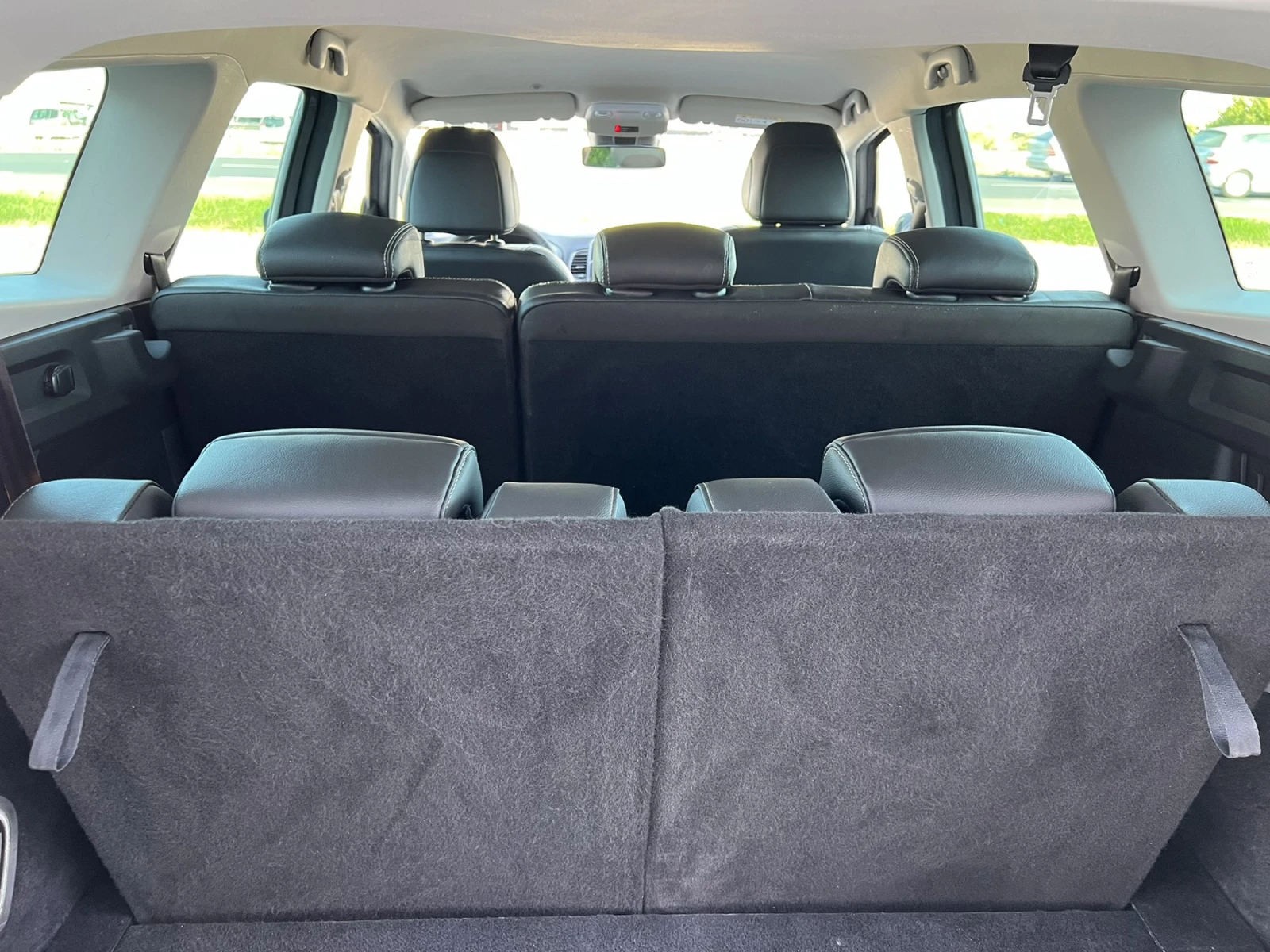 Renault Grand scenic, снимка 14 - Автомобили и джипове - 54226927