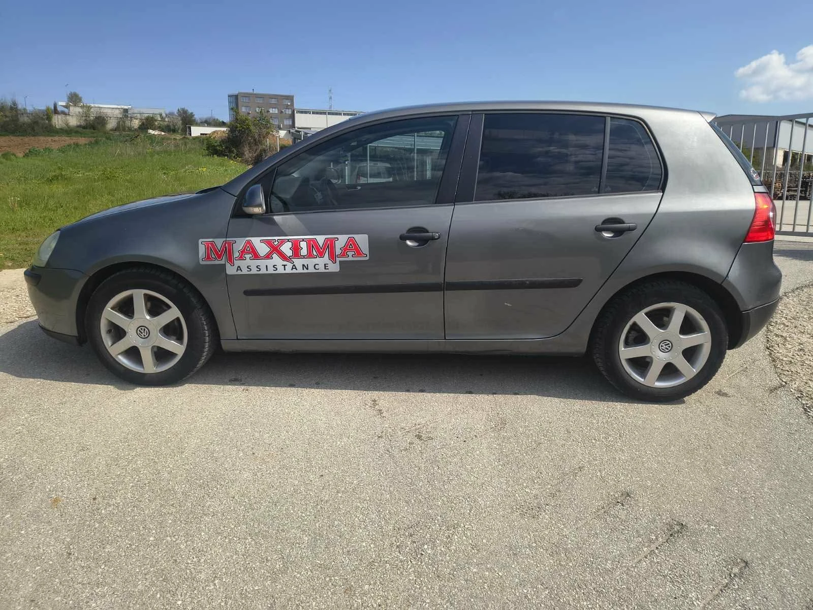 VW Golf 1.9TDI 105k.c., снимка 4 - Автомобили и джипове - 54243554