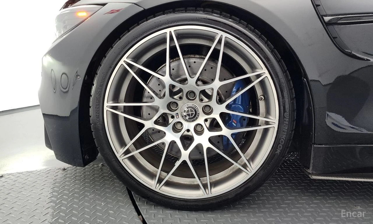 BMW M4 HARMON* KARDON* LCI* CARBON* KW* 3* INTAKE* , снимка 5 - Автомобили и джипове - 54414787