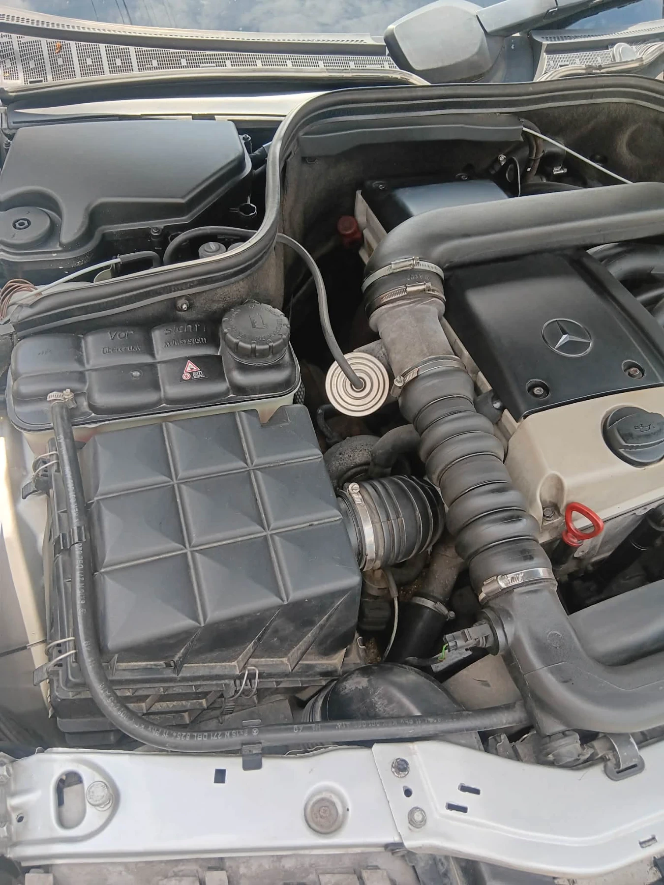 Mercedes-Benz C 250, снимка 5 - Автомобили и джипове - 54659662