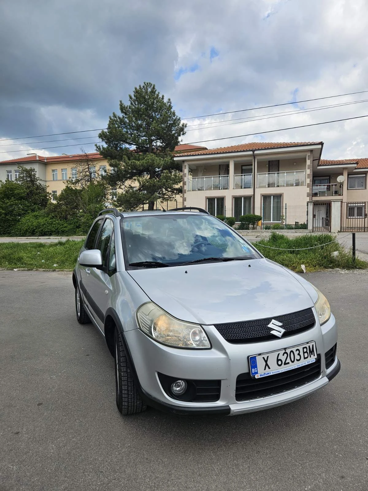Suzuki SX4, снимка 9 - Автомобили и джипове - 54685668