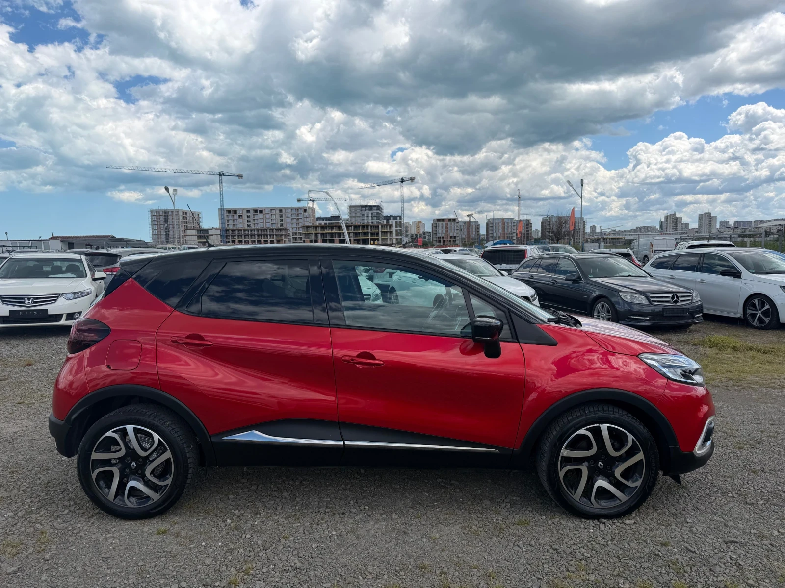 Renault Captur 1.33 ШВЕЙЦАРИЯ 88000 км., снимка 2 - Автомобили и джипове - 54711018