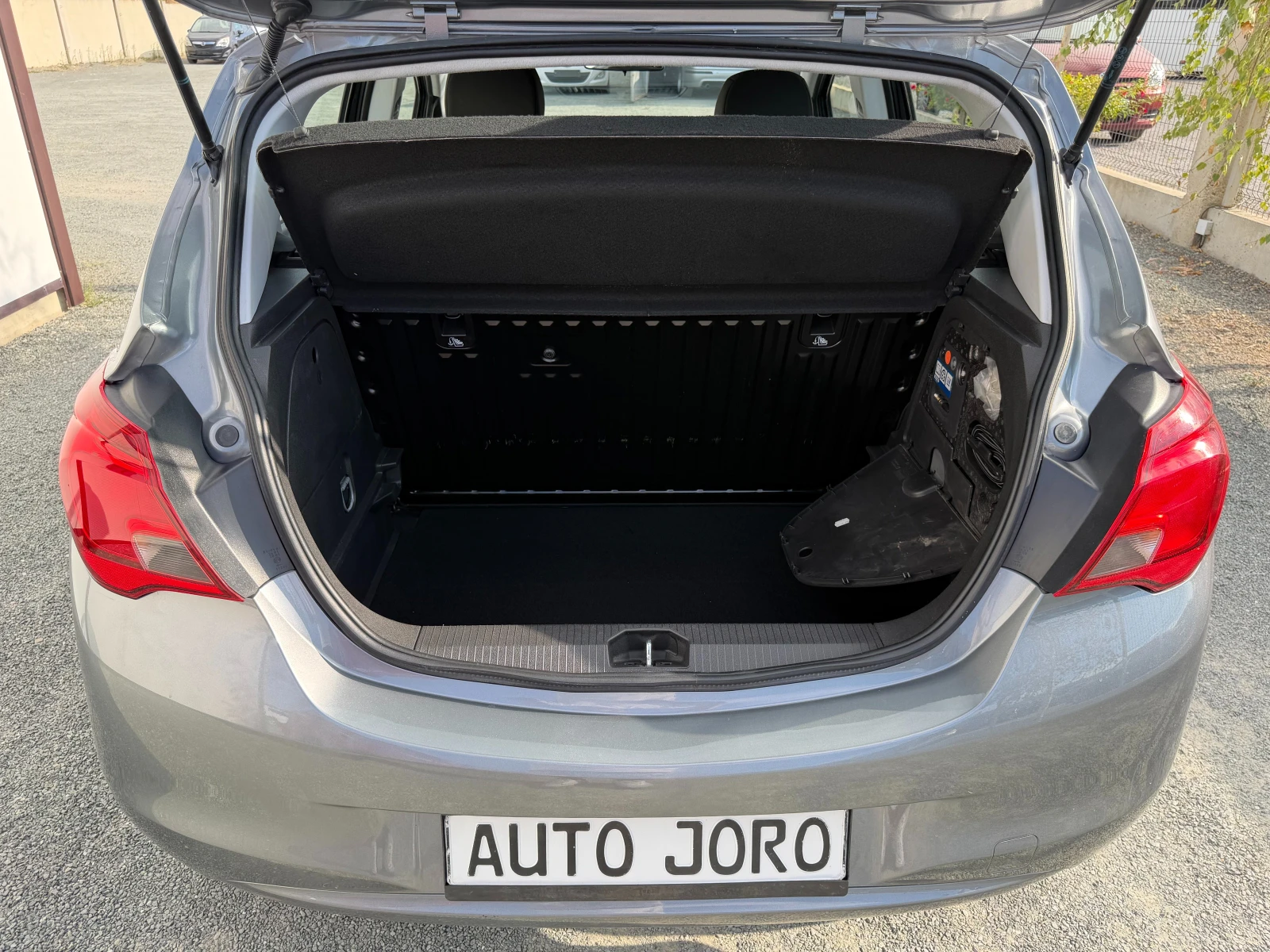 Opel Corsa 1.4i-ГАЗ, снимка 14 - Автомобили и джипове - 55748028