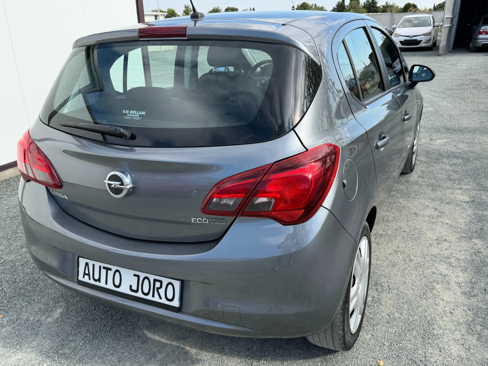 Opel Corsa 1.4i-ГАЗ, снимка 4 - Автомобили и джипове - 55748028