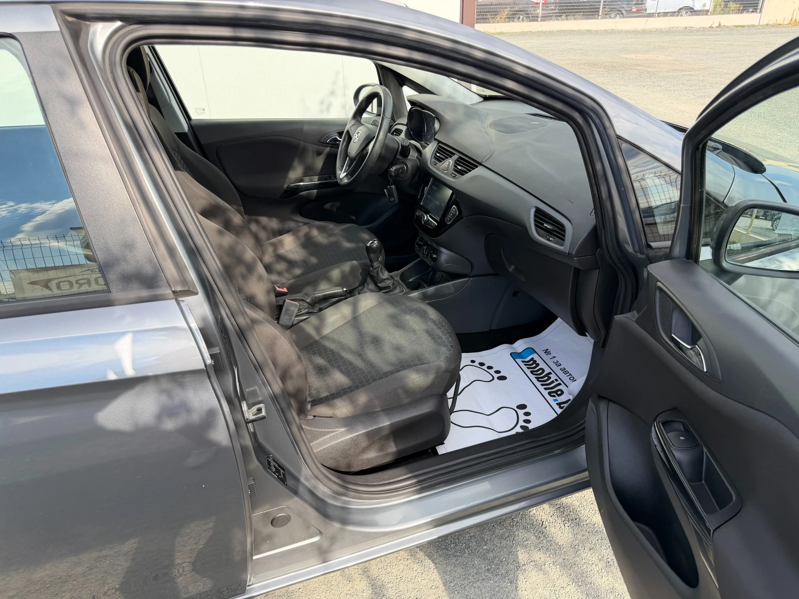 Opel Corsa 1.4i-ГАЗ, снимка 7 - Автомобили и джипове - 55748028