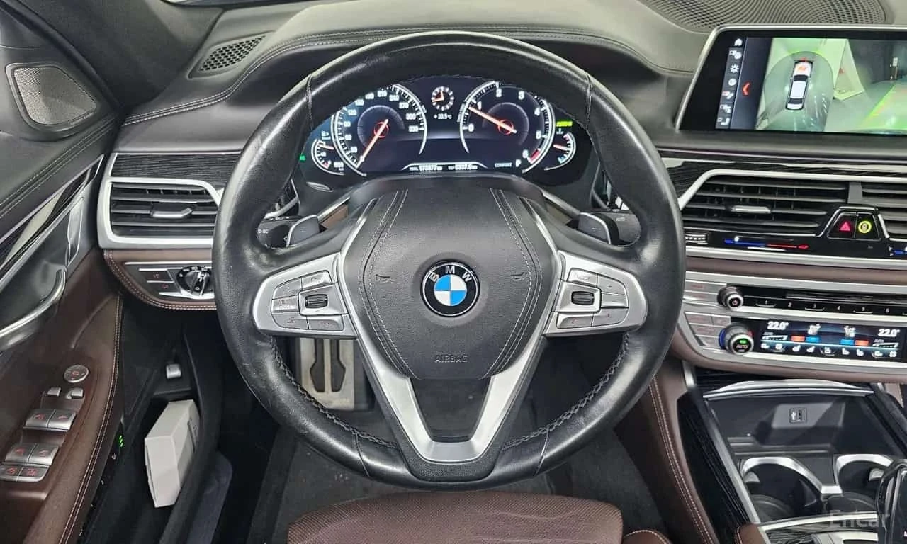 BMW 730 * 730Ld xDrive M Sport* АВТОКРЕДИТ * , снимка 13 - Автомобили и джипове - 56180233