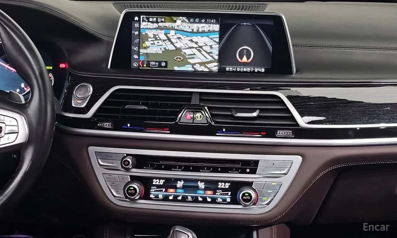 BMW 730 * 730Ld xDrive M Sport* АВТОКРЕДИТ * , снимка 14 - Автомобили и джипове - 56180233