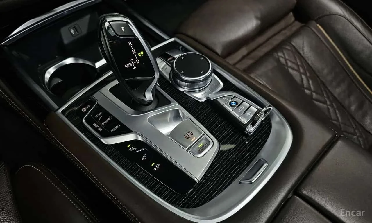 BMW 730 * 730Ld xDrive M Sport* АВТОКРЕДИТ * , снимка 9 - Автомобили и джипове - 56180233