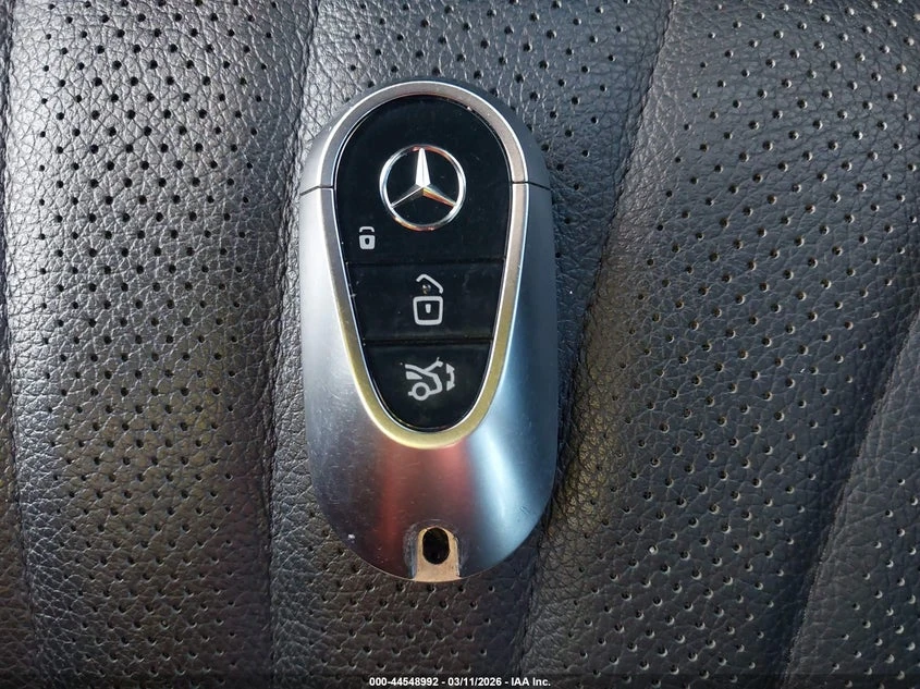 Mercedes-Benz EQS 580 4Matic, снимка 11 - Автомобили и джипове - 56217977