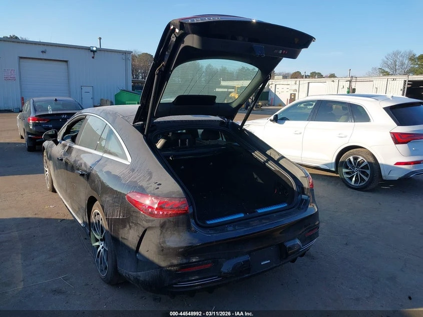 Mercedes-Benz EQS 580 4Matic, снимка 3 - Автомобили и джипове - 56217977