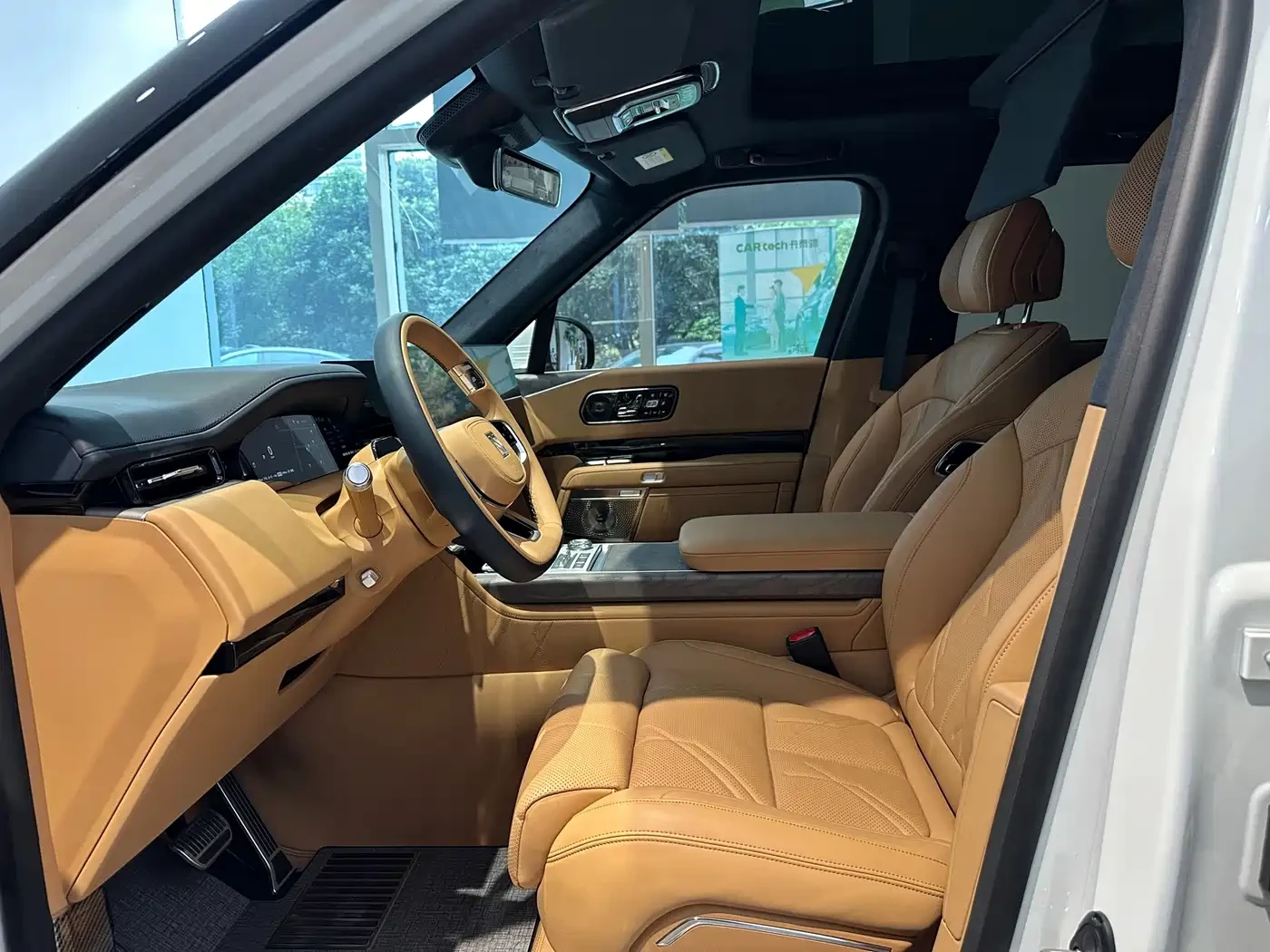 Zeekr 9X Plug-in hybrid | Mobile.bg � ����������� 12