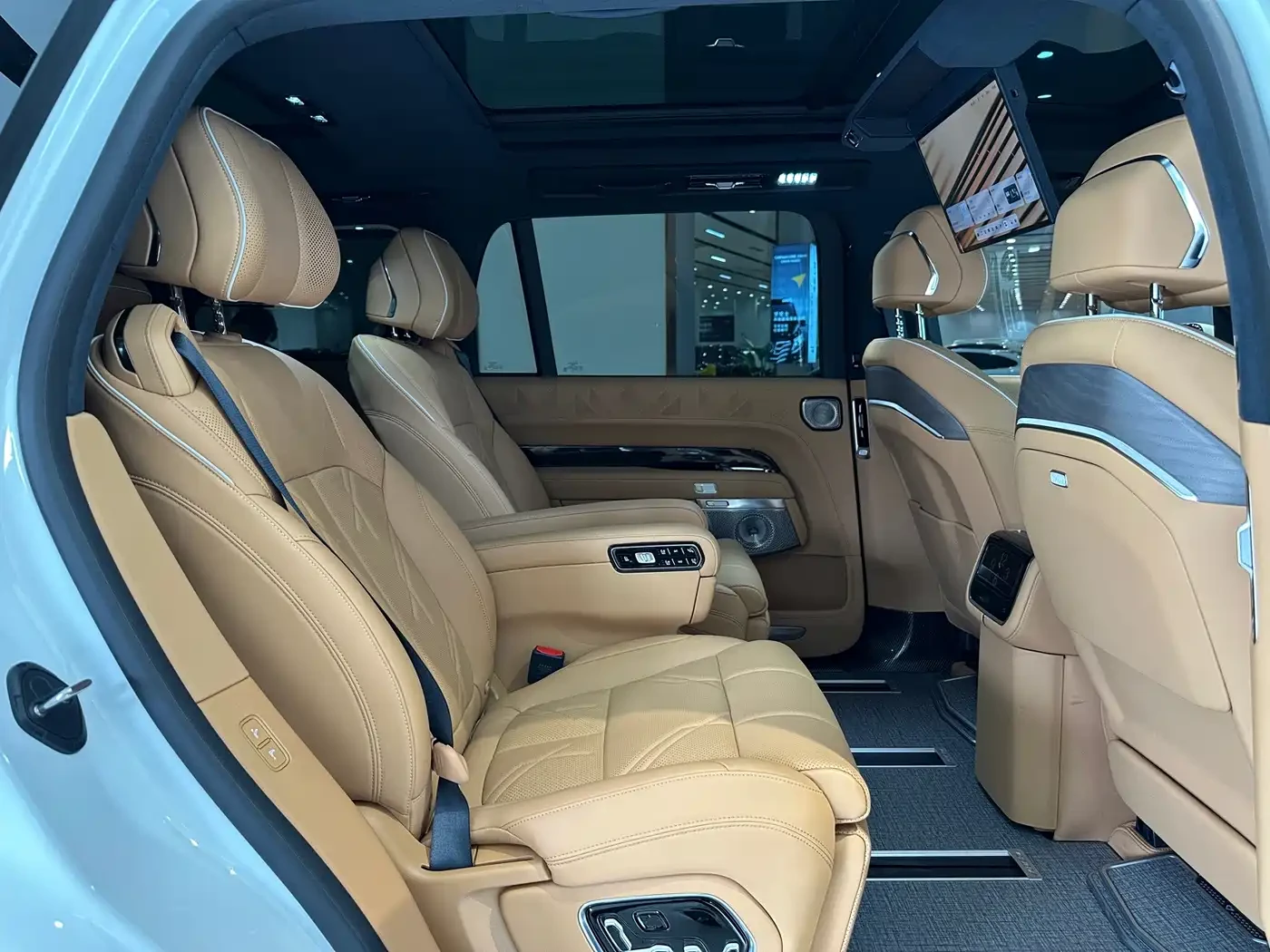 Zeekr 9X Plug-in hybrid | Mobile.bg � ����������� 16