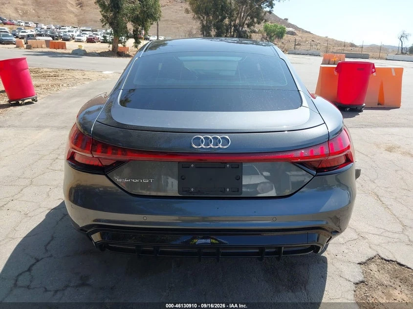 Audi E-Tron GT Premium Plus Quattro, снимка 6 - Автомобили и джипове - 56565037