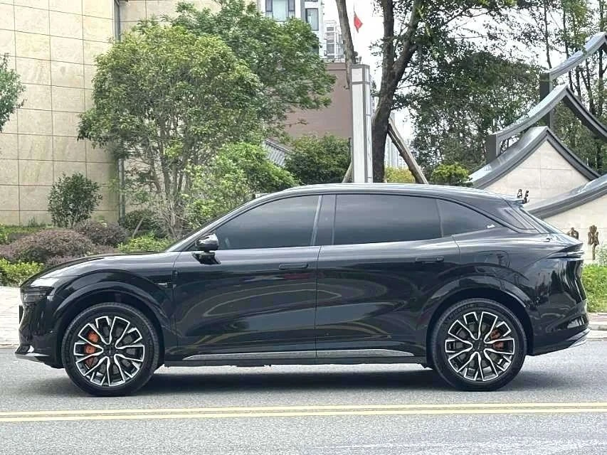 Zeekr 7X, снимка 5 - Автомобили и джипове - 56684976