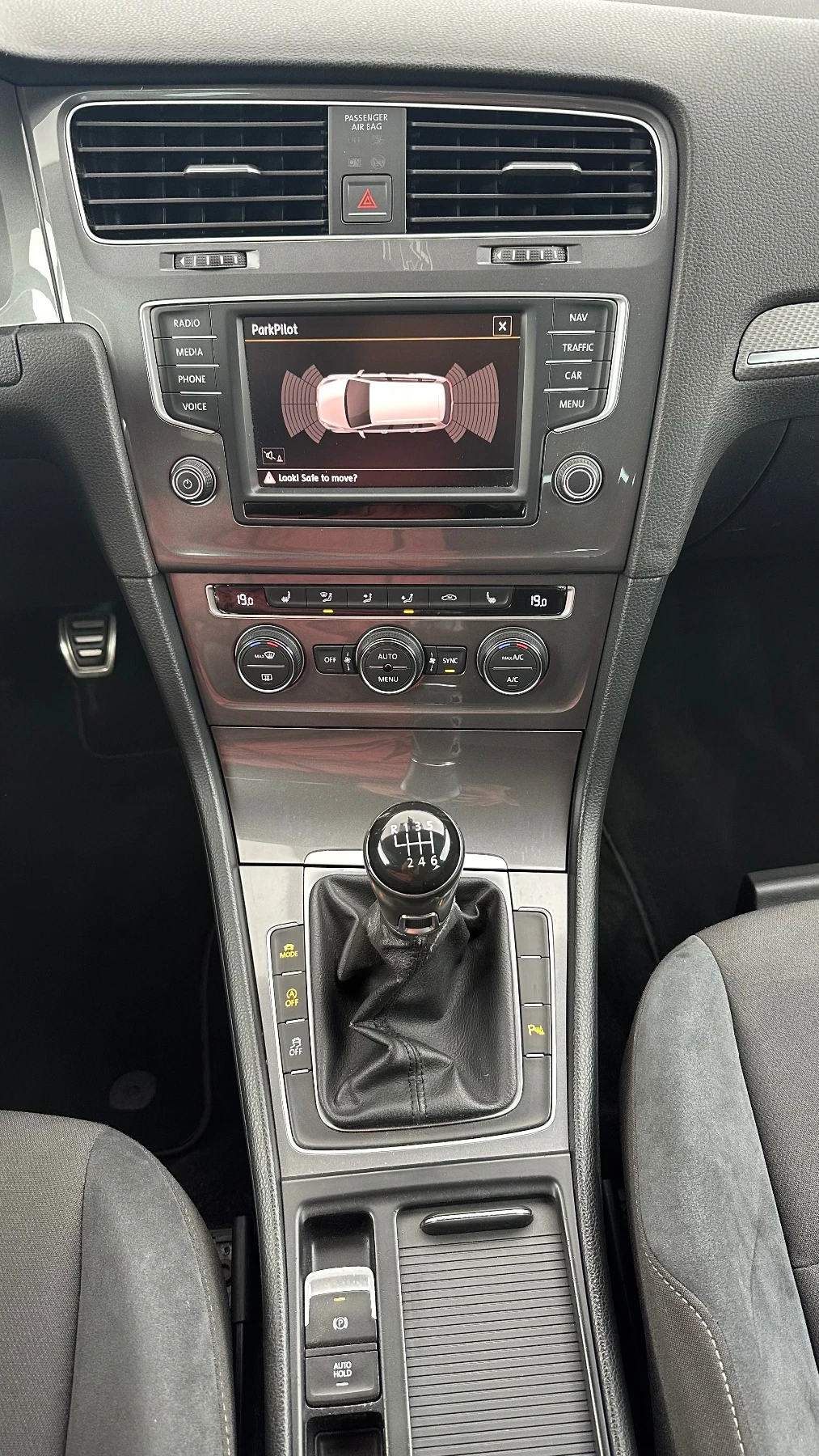 VW Golf 2.0TDI ALLTRACK, снимка 12 - Автомобили и джипове - 56741614