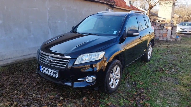 Toyota Rav4 2.2 D4D FACELIFT, снимка 1 - Автомобили и джипове - 47998706