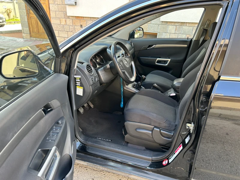 Opel Antara 2.4i 140k.c., снимка 8 - Автомобили и джипове - 49829328