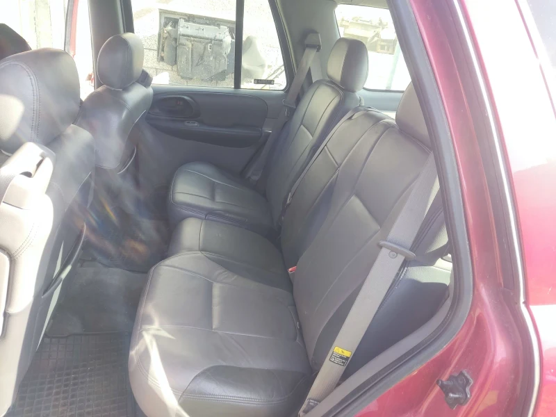 Chevrolet Trailblazer LTZ, снимка 8 - Автомобили и джипове - 52489429