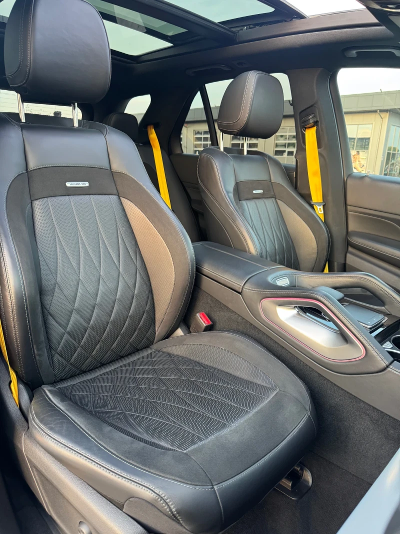 Mercedes-Benz GLE 53 4MATIC AMG/63 AMG OPTIC/PANORAMA/BURMESTER/DISTRONIC/360, снимка 7 - Автомобили и джипове - 52190021