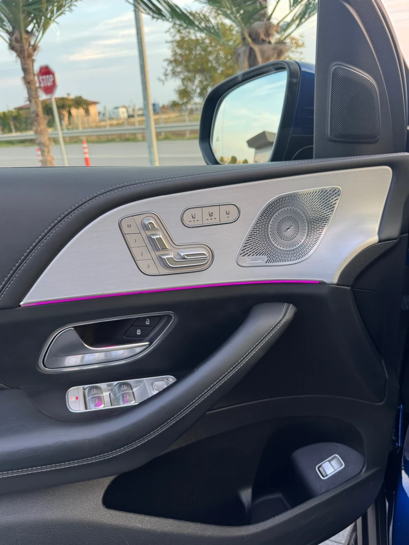 Mercedes-Benz GLE 53 4MATIC AMG/63 AMG OPTIC/PANORAMA/BURMESTER/DISTRONIC/360, снимка 16 - Автомобили и джипове - 52190021