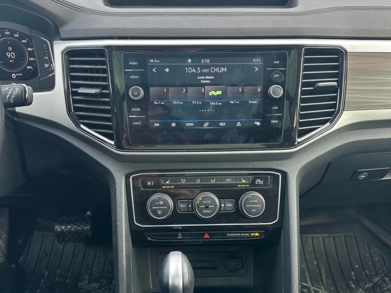 VW Atlas 2022 Highline * CARFAX * БЕЗ ПЪРВОНАЧАЛНА ВНОСКА, снимка 9 - Автомобили и джипове - 52951699