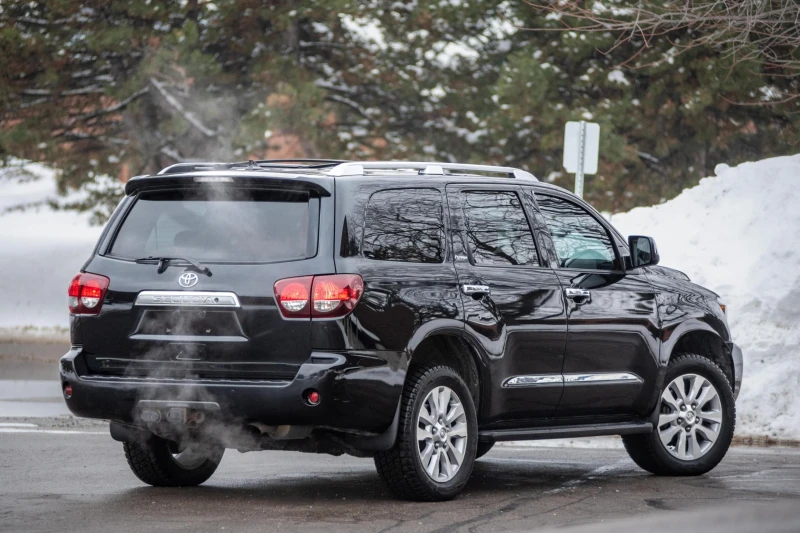 Toyota Sequoia С РЕГИСТРАЦИЯ & АВТО КРЕДИТ, снимка 4 - Автомобили и джипове - 53561987